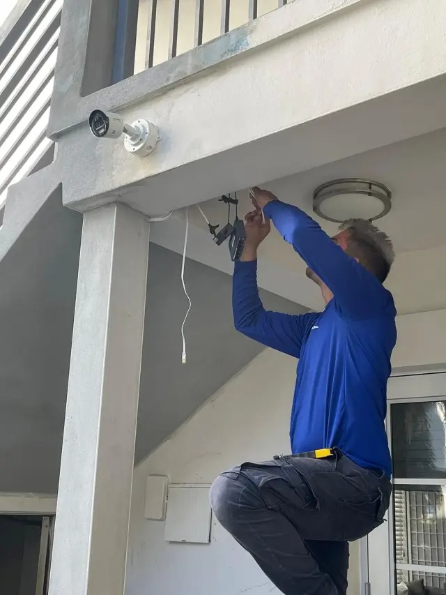 whatsapp image 2025 10 16 at 22.25.17